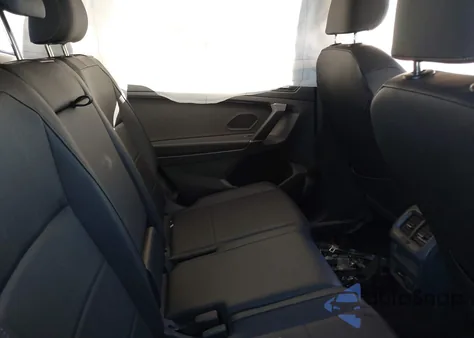 2020 Volkswagen Tiguan 2.0T Se/2.0T Se R-Line Black/2.0T Sel from USA, damaged, VIN 3VV3B7AX9LM095270